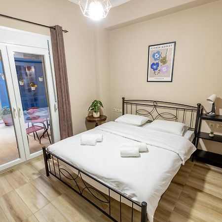 Oasis In The Centre Apartment Athens Exterior photo